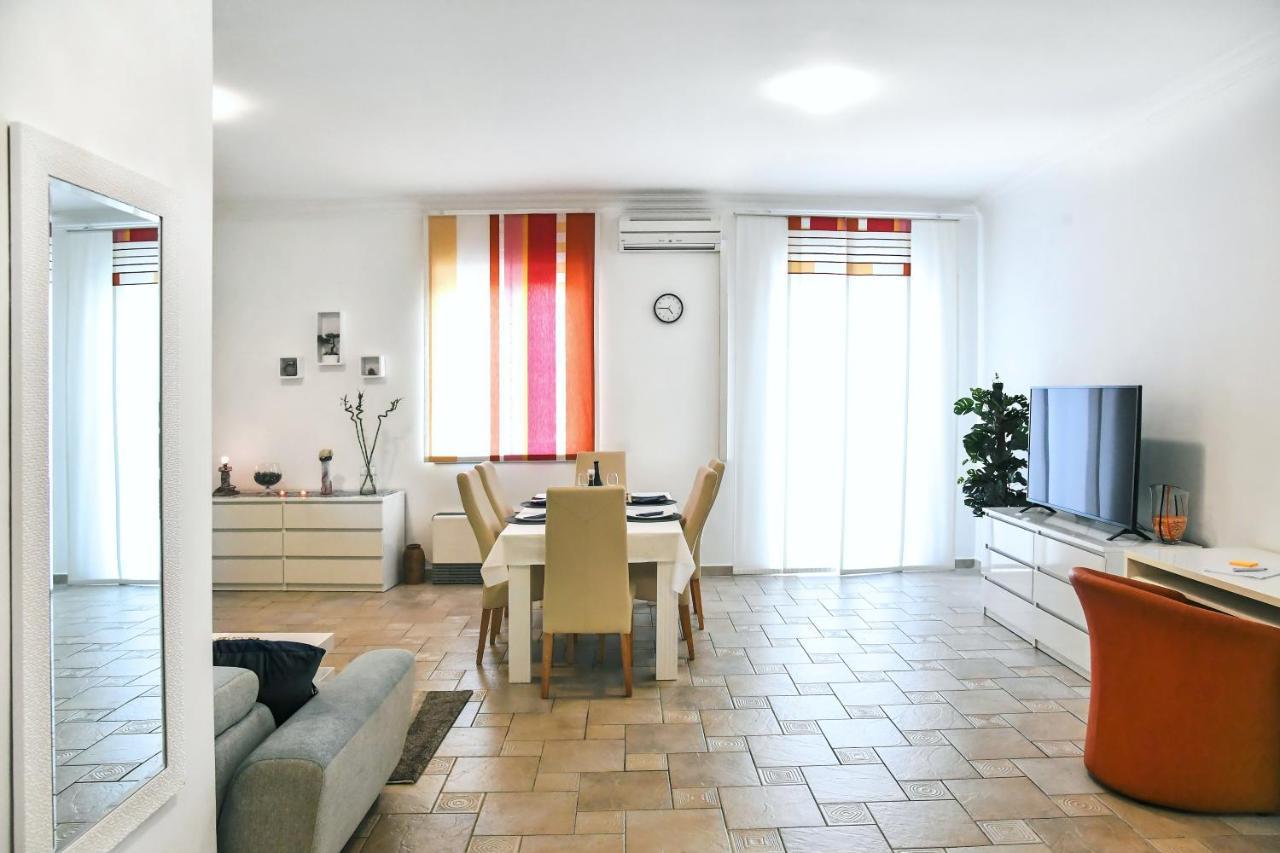 Appartement Apartman Lui à Rijeka Extérieur photo